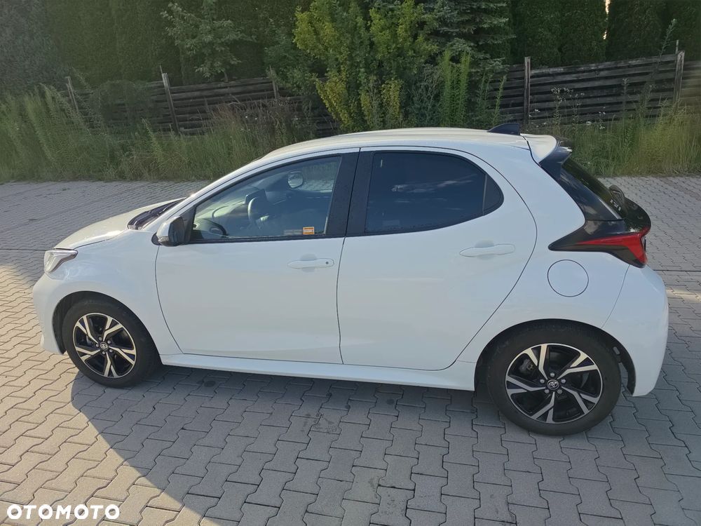 Toyota Yaris - 4