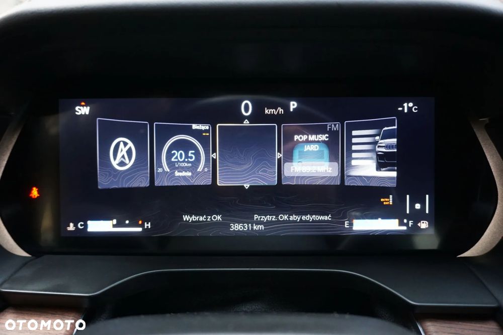 Jeep Grand Cherokee - 28