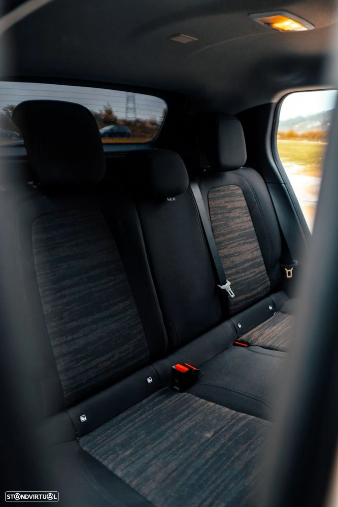 Jeep Avenger 54 kWh Altitude - 14