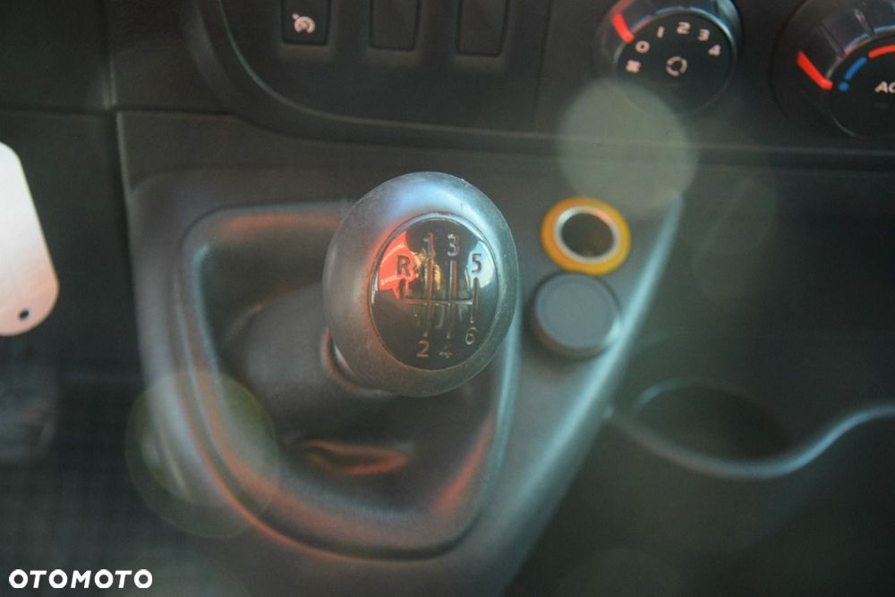 Renault Master - 30