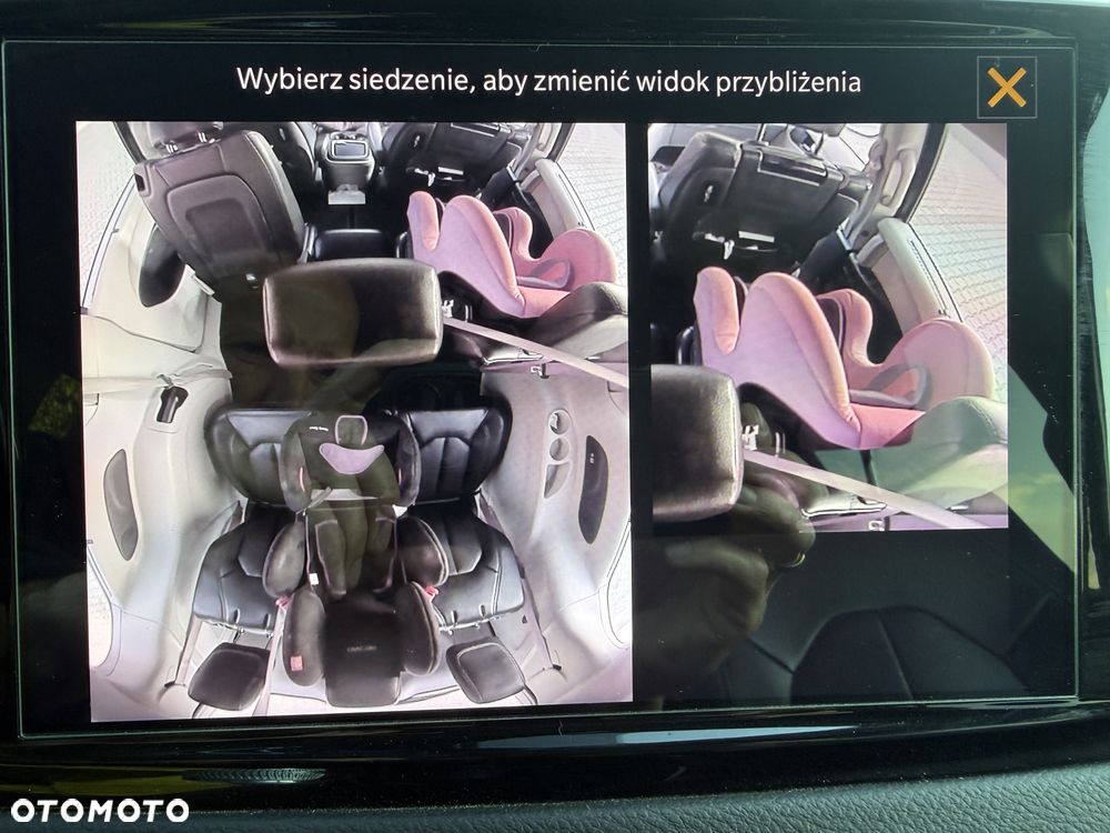 Chrysler Pacifica - 13