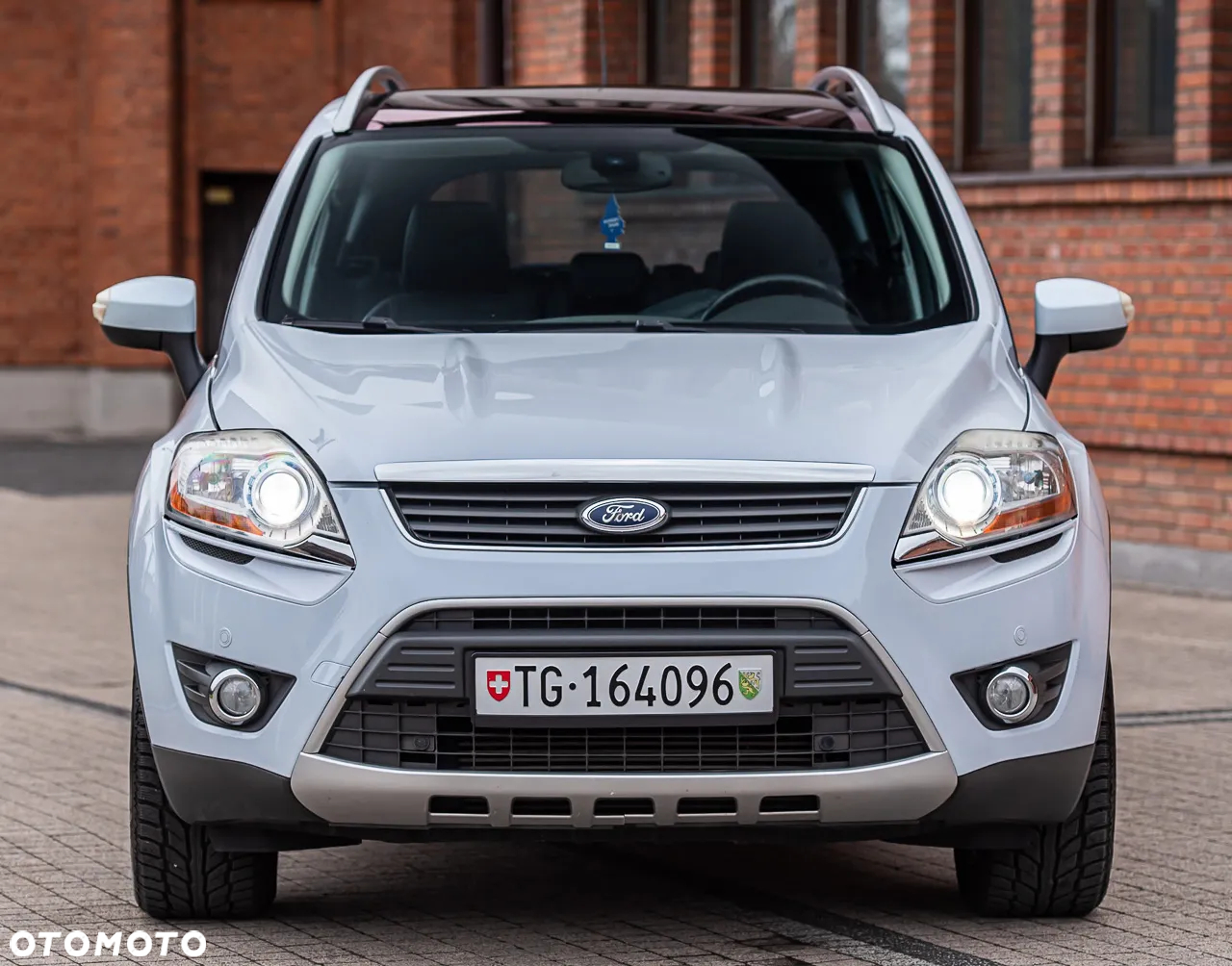Ford Kuga 2.0 TDCi 4x4 Titanium - 4