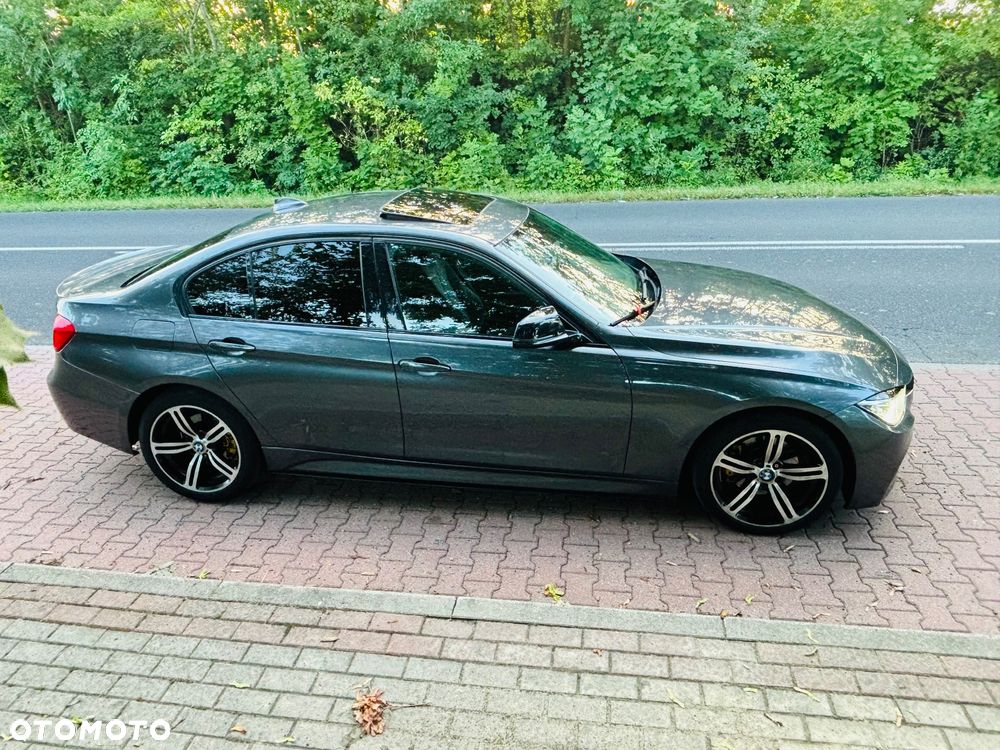 BMW Seria 3 320d M Sport EU6 - 10