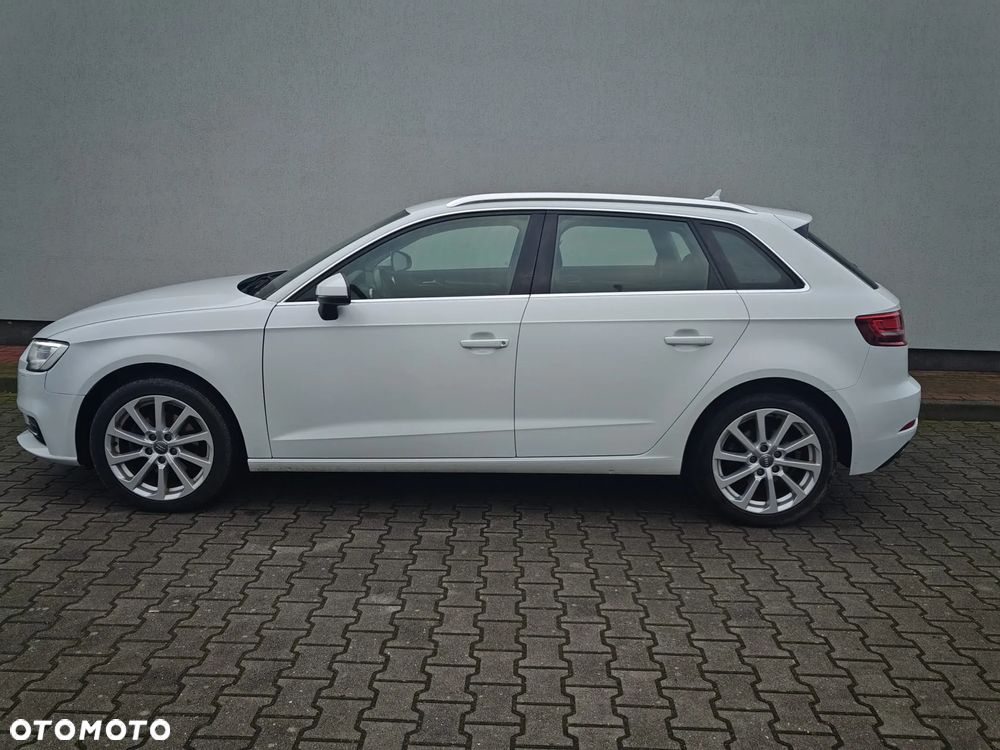 Audi A3 Sportback 2.0 TDI S tronic - 6