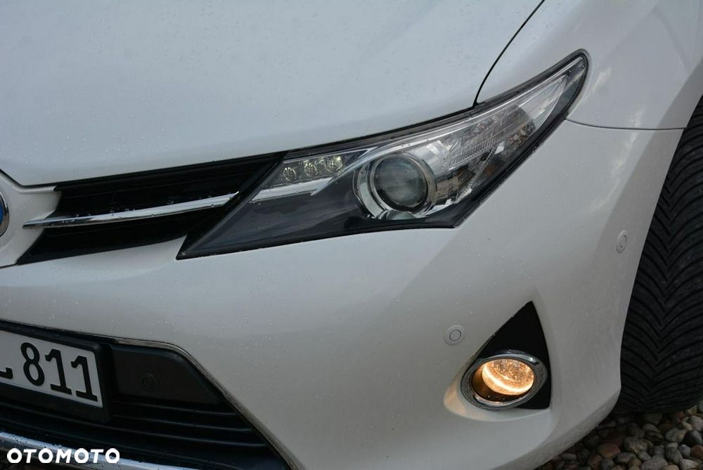 Toyota Auris 1.8 VVT-i Automatik Executive - 5
