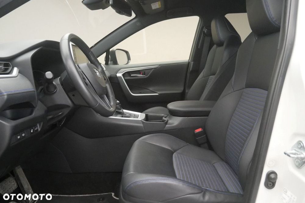 Toyota RAV4 - 12