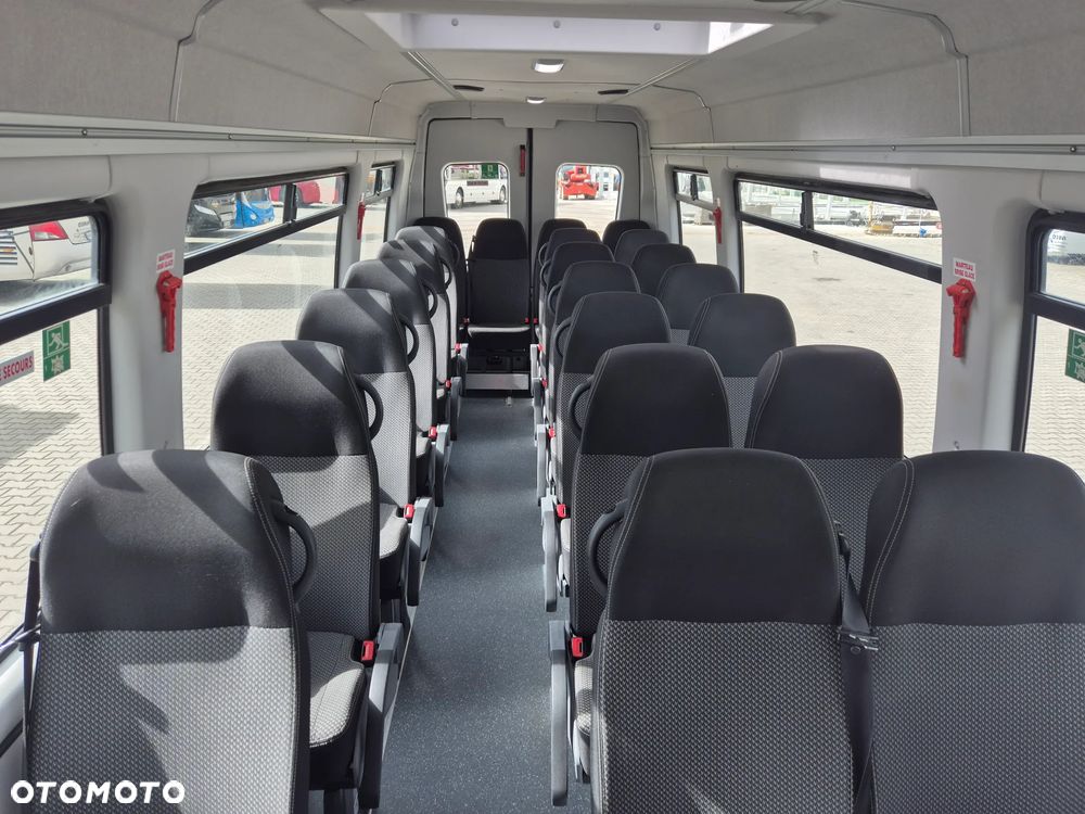 Iveco A60C15 DAILY / SPROWADZONE / EURO 6 / 92 000 KM - 17