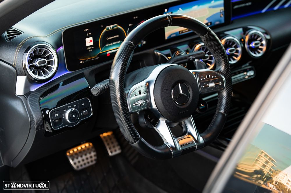 Mercedes-Benz CLA 45 AMG S Shooting Brake 4Matic+ - 13