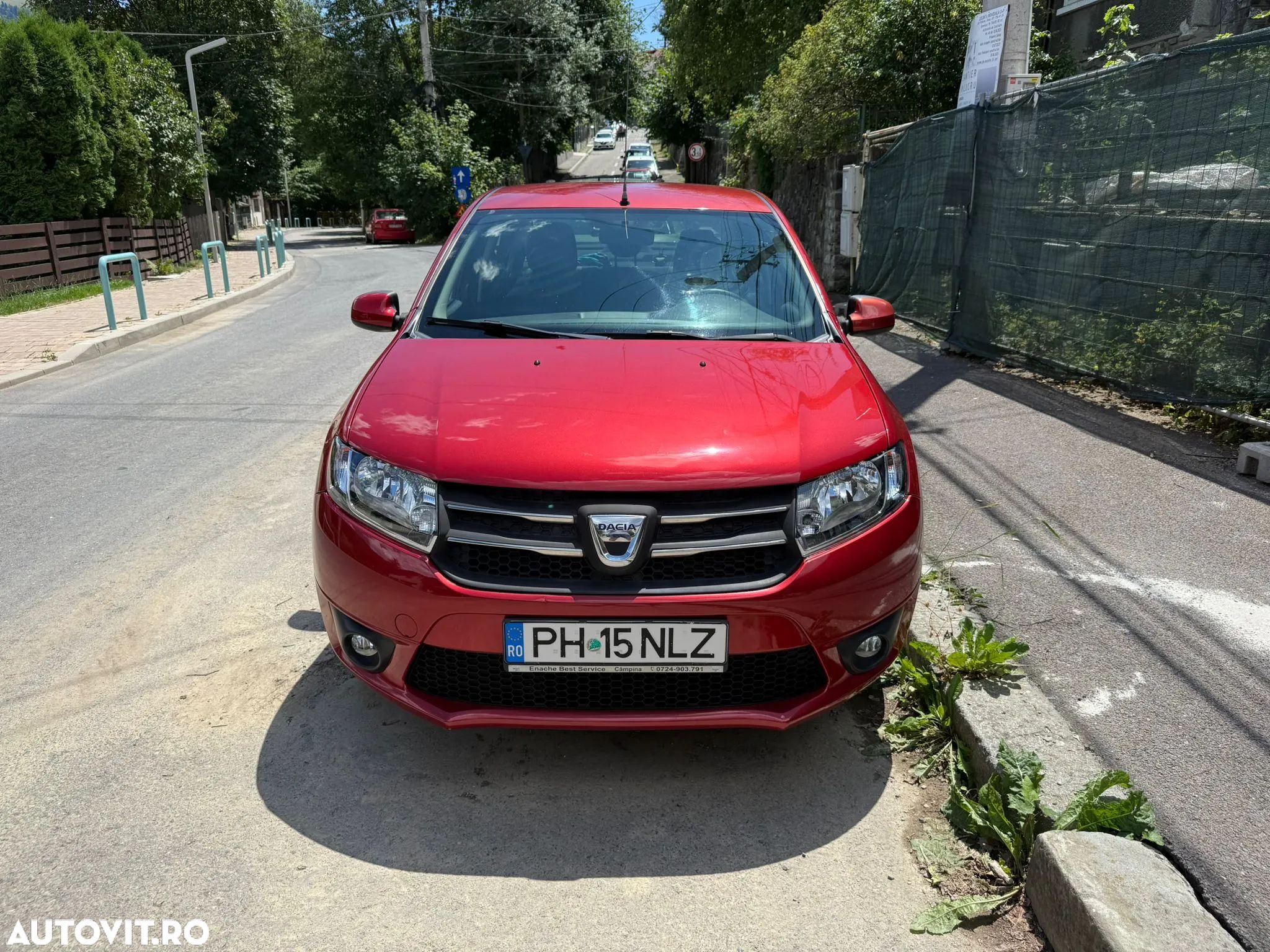 Dacia Logan 1.2 Ambiance - 1