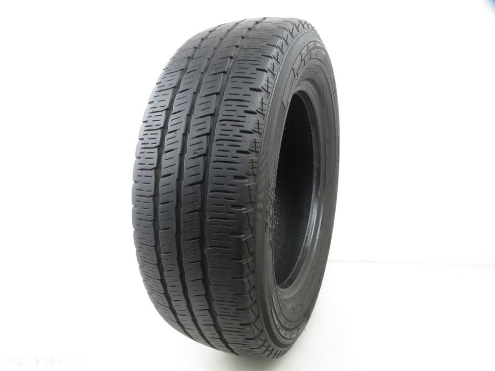 215/65R16C OPONA DOSTAWCZA CAŁOROCZNA Pirelli Chrono Four Seasons 109/107R - 1