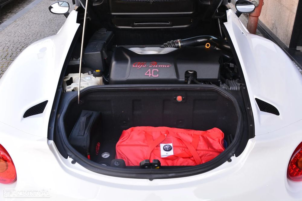 Alfa Romeo 4C Spider 1750 TBi - 60