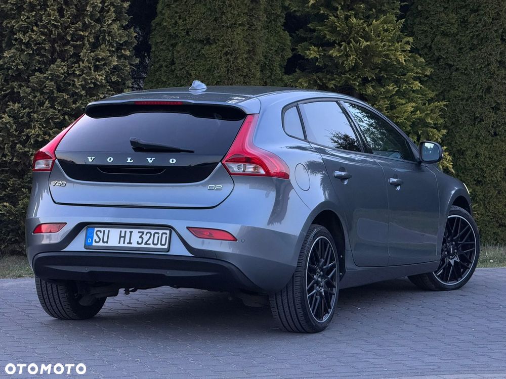 Volvo V40 D2 Drive-E Summum - 11