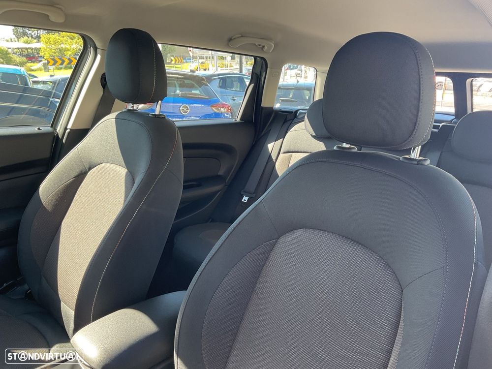 MINI Clubman One D - 21