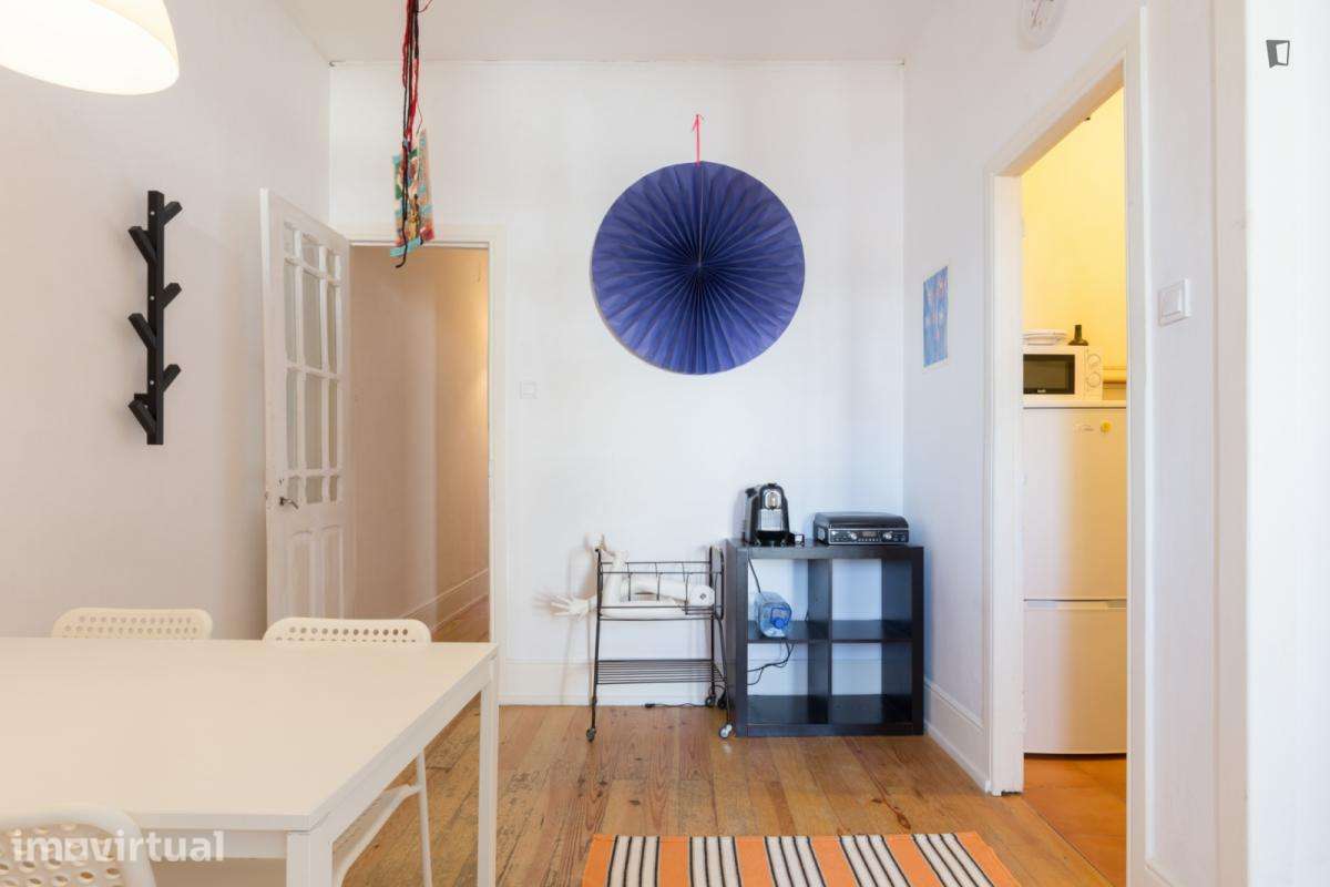 Quarto - localizado em Santo Ildefonso Porto - Grande imagem: 5/16