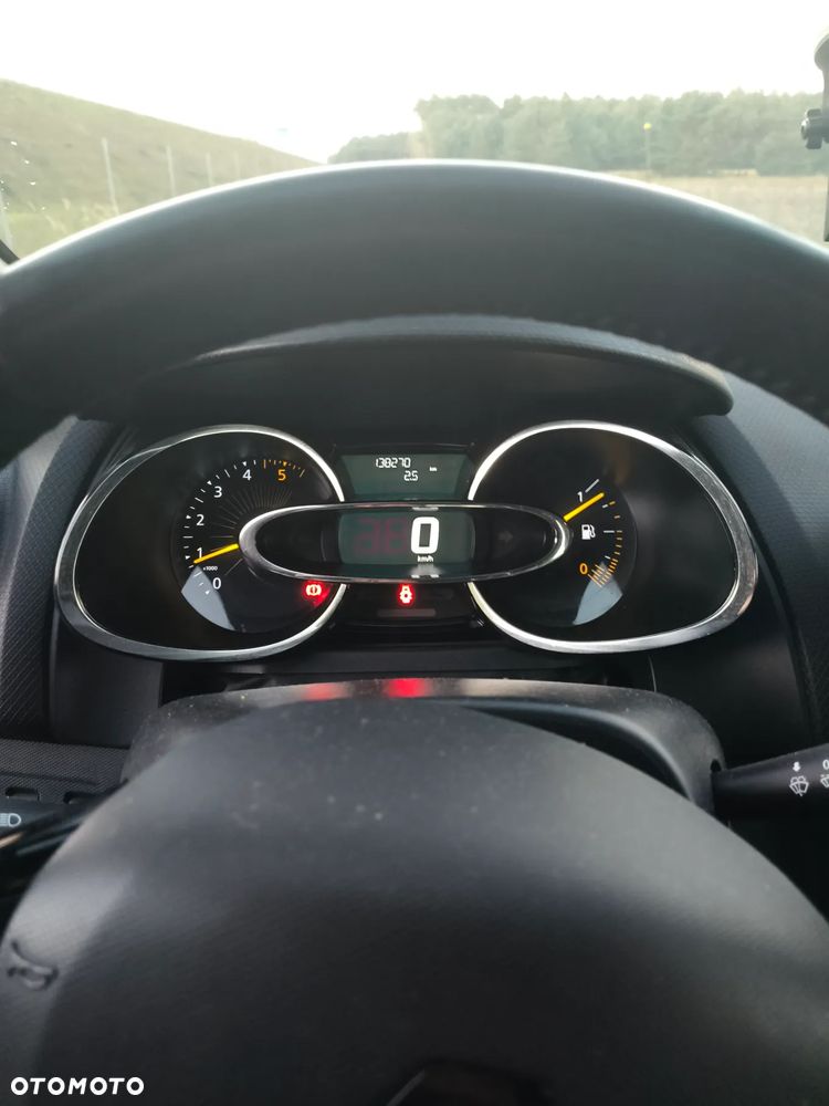 Renault Clio 1.5 dCi Alize - 12