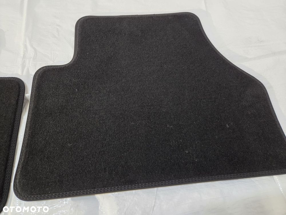 dywaniki dywaniki Ford Tourneo Connect tył AMN3CJ-K13035-AA NOWE ORYGINAŁ - 5