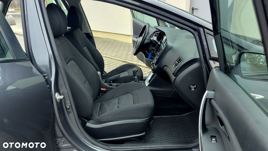 Kia Ceed - 17