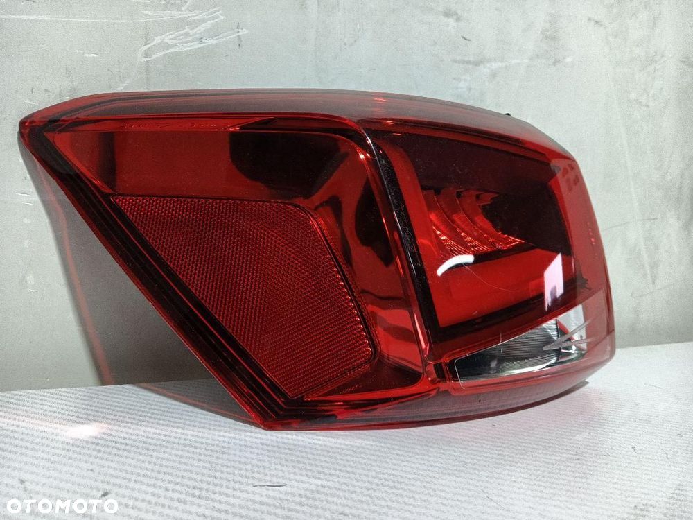 LAMPA TYŁ TYLNA LEWA SEAT ARONA 6F9945207 - 2