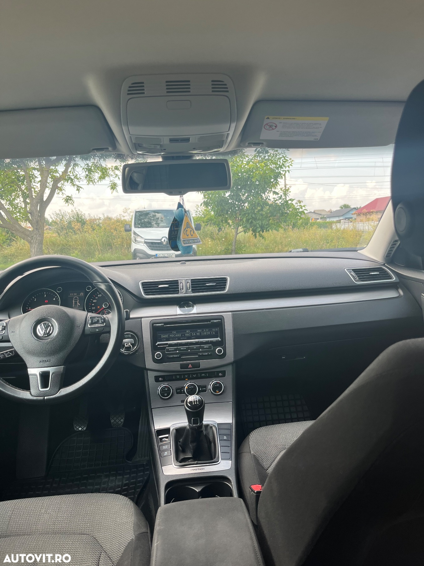 Volkswagen Passat Variant 2.0 TDI 4Motion BlueMotion Technology Comfortline - 9