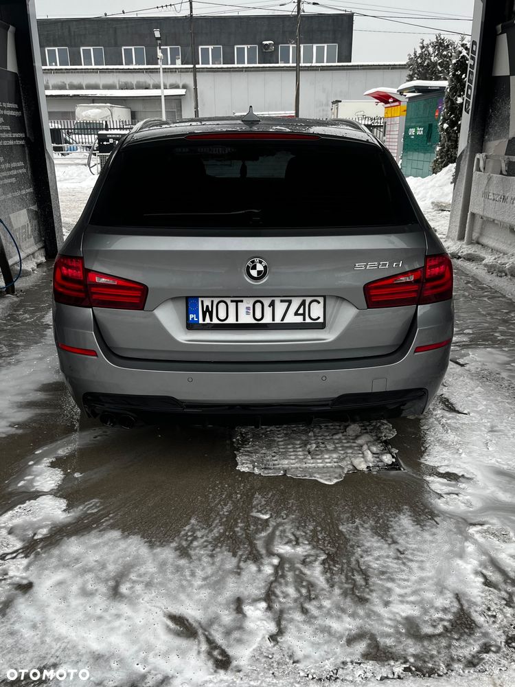 BMW Seria 5 520d - 10