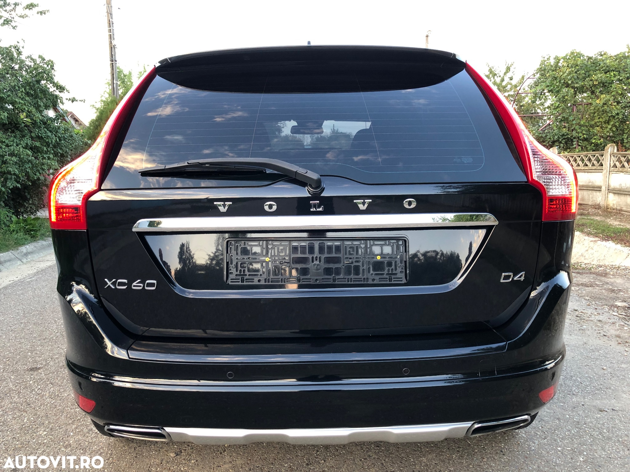 Volvo XC 60 D4 Geartronic Summum - 25