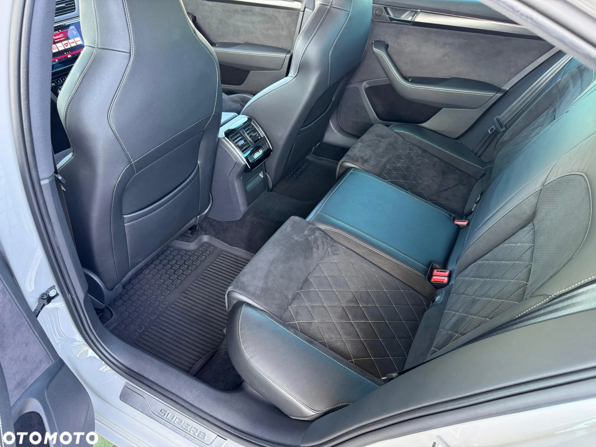 Skoda Superb 1.5 TSI Sportline - 12