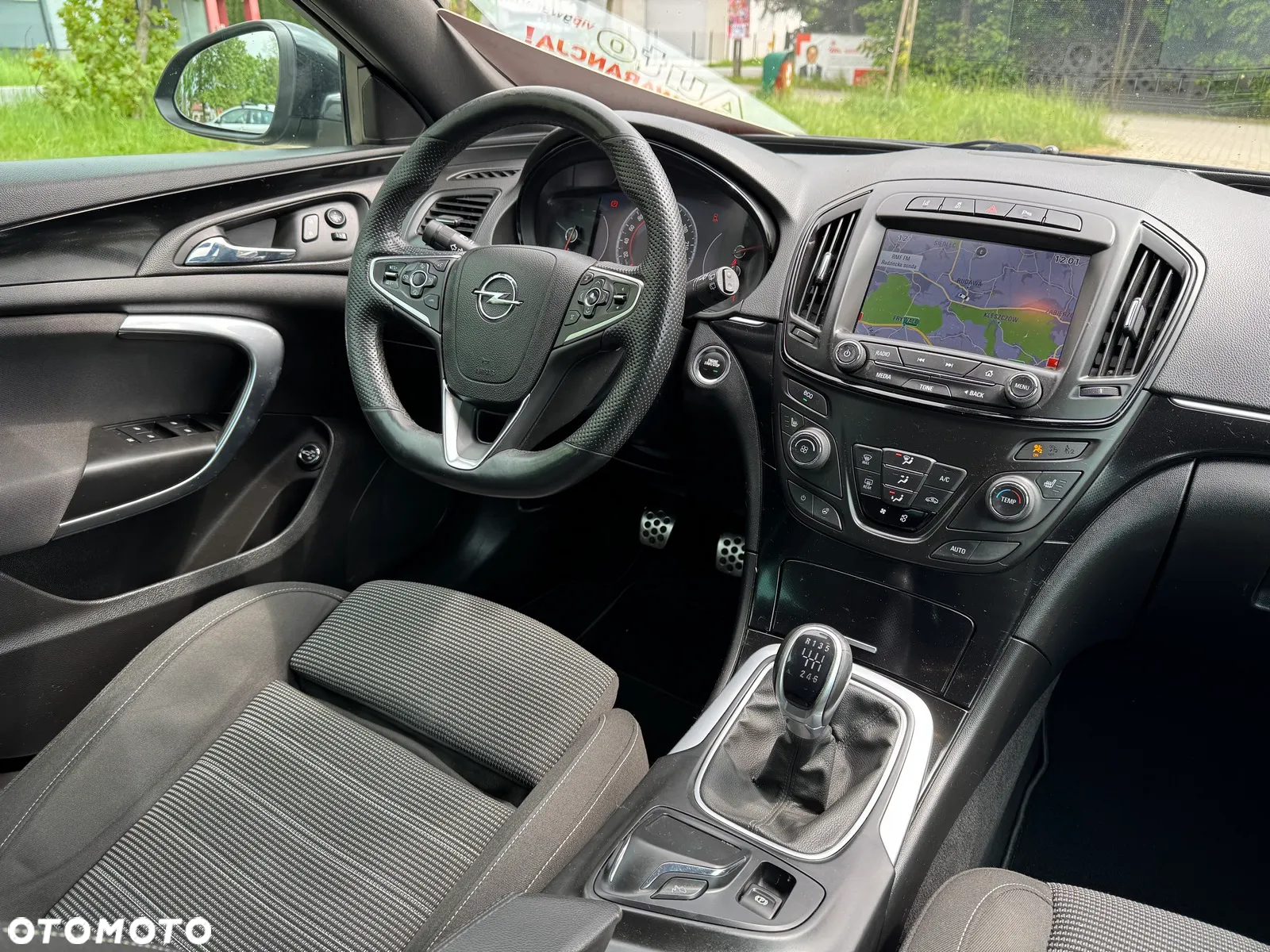 Opel Insignia 1.6 SIDI Turbo ecoFLEX Start/Stop Innovation - 28