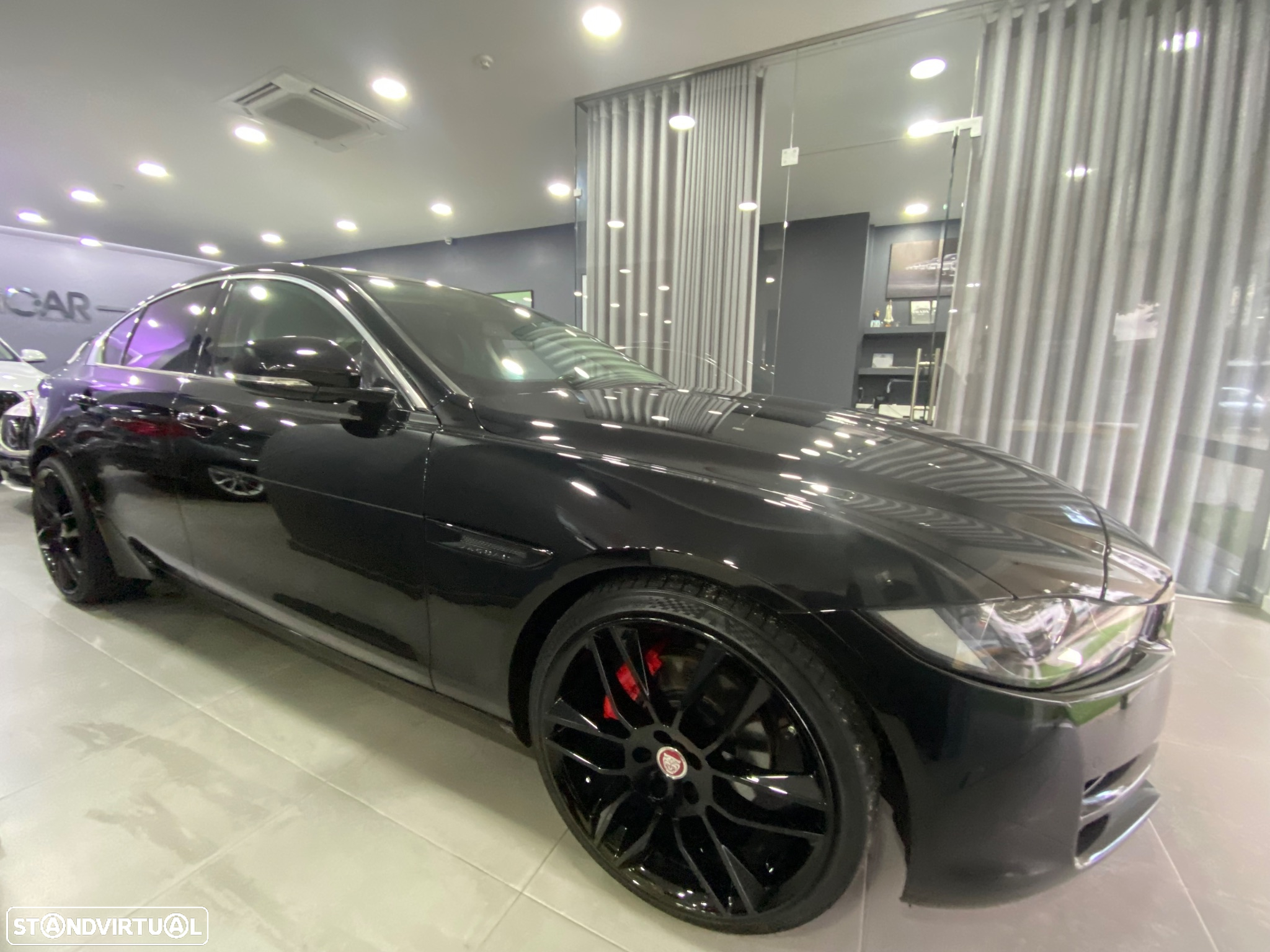 Jaguar XE 2.0 D Portfolio Aut. - 22