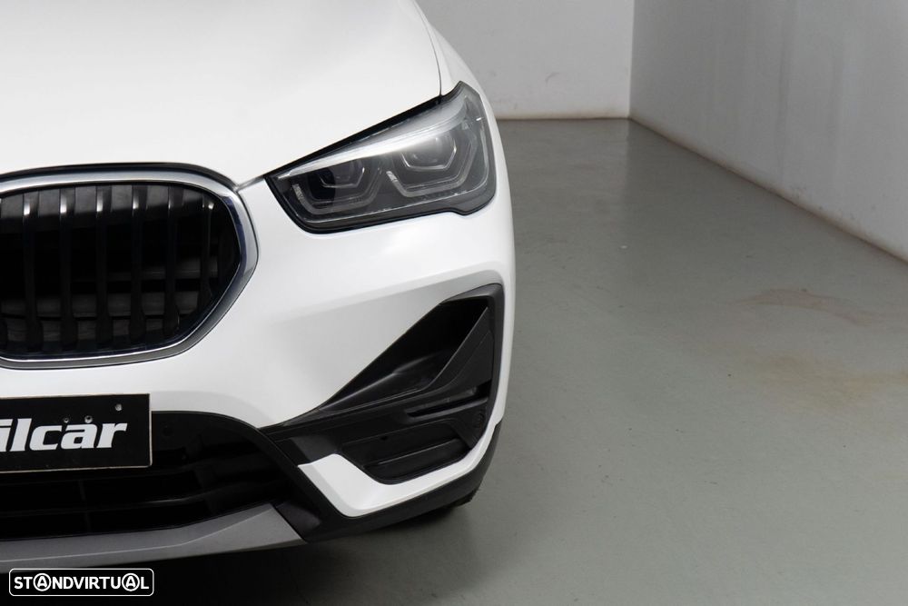 BMW X1 25 e xDrive Corporate Edition - 19
