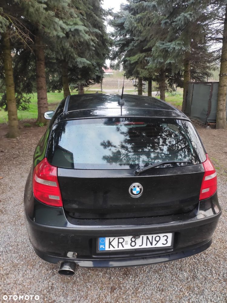 BMW Seria 1 116i - 17