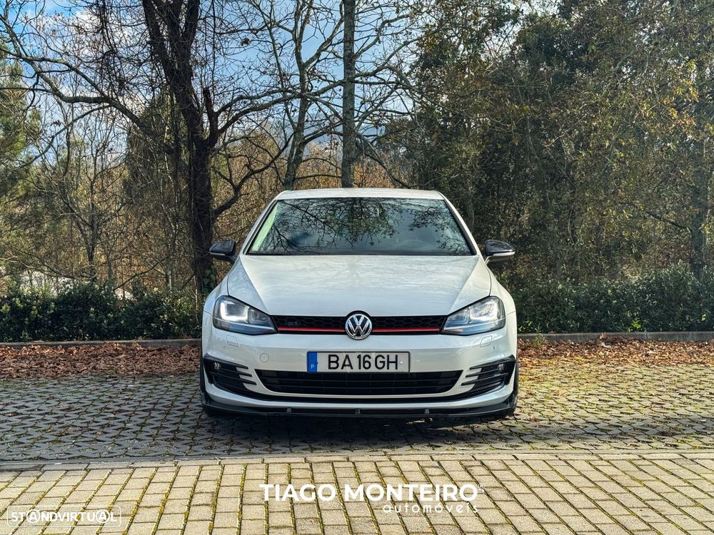 VW Golf 1.6 TDi BlueMotion Trendline - 4