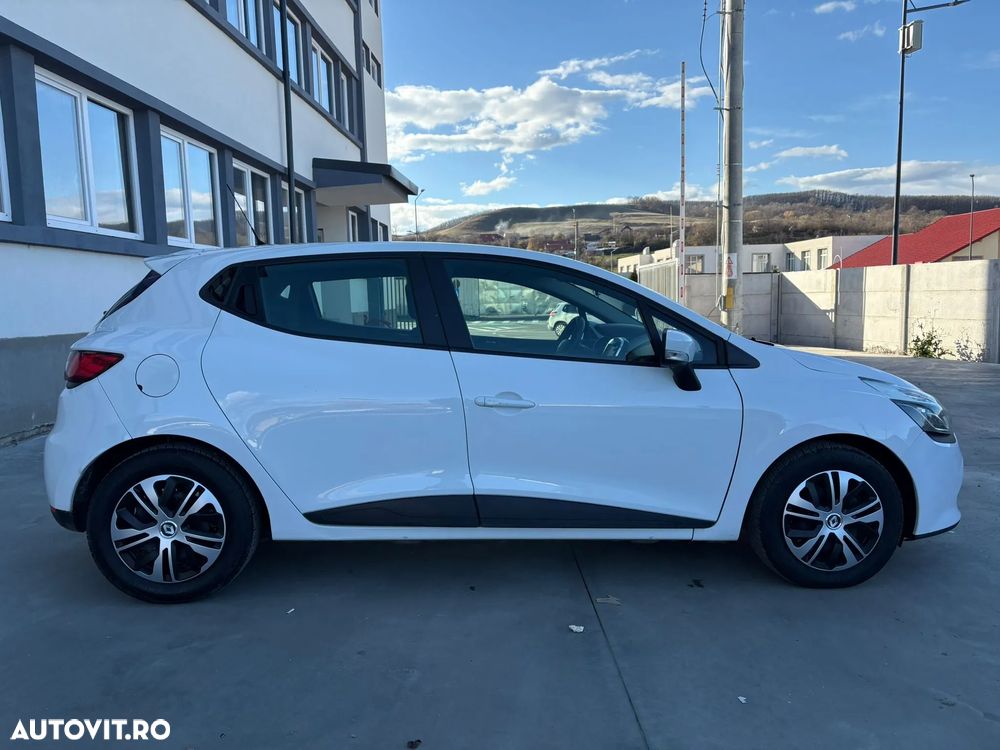 Renault Clio 1.5 dCi Tech`Run - 11