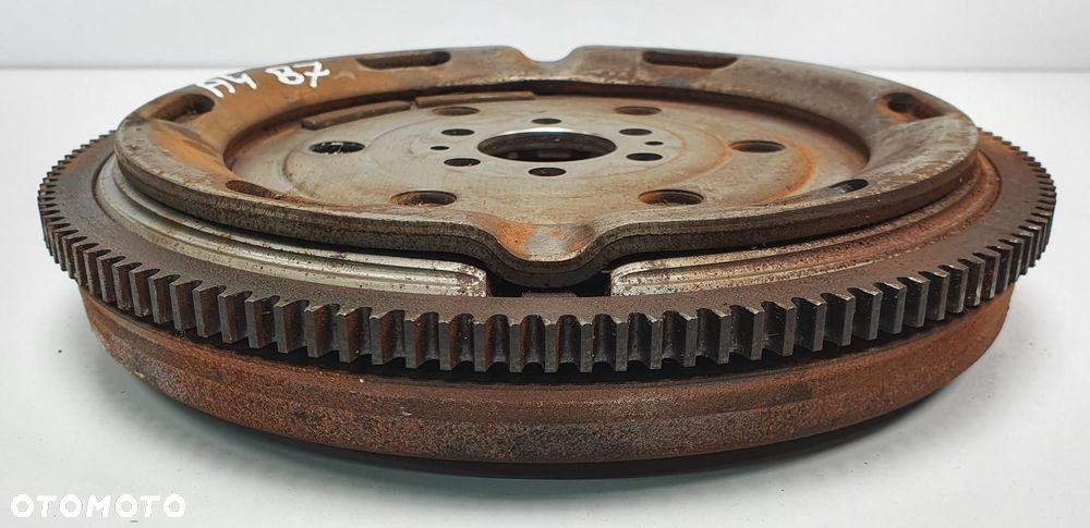 SPRZĘGŁO KOŁO ZAMACHOWE DWUMASOWE DWUMASA AUDI A4 B7 1.8 T 06B105317 - 2
