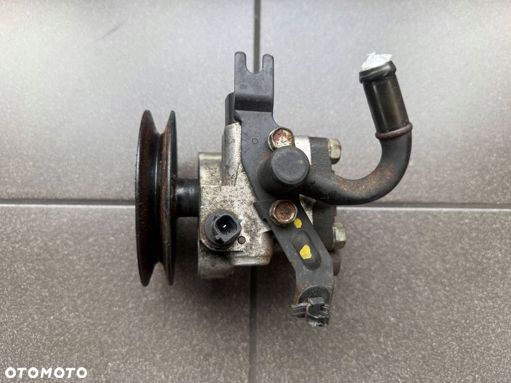 POMPA WSPOMAGANIA 1.4 1.6 HYUNDAI KIA 57100-1G000 - 1