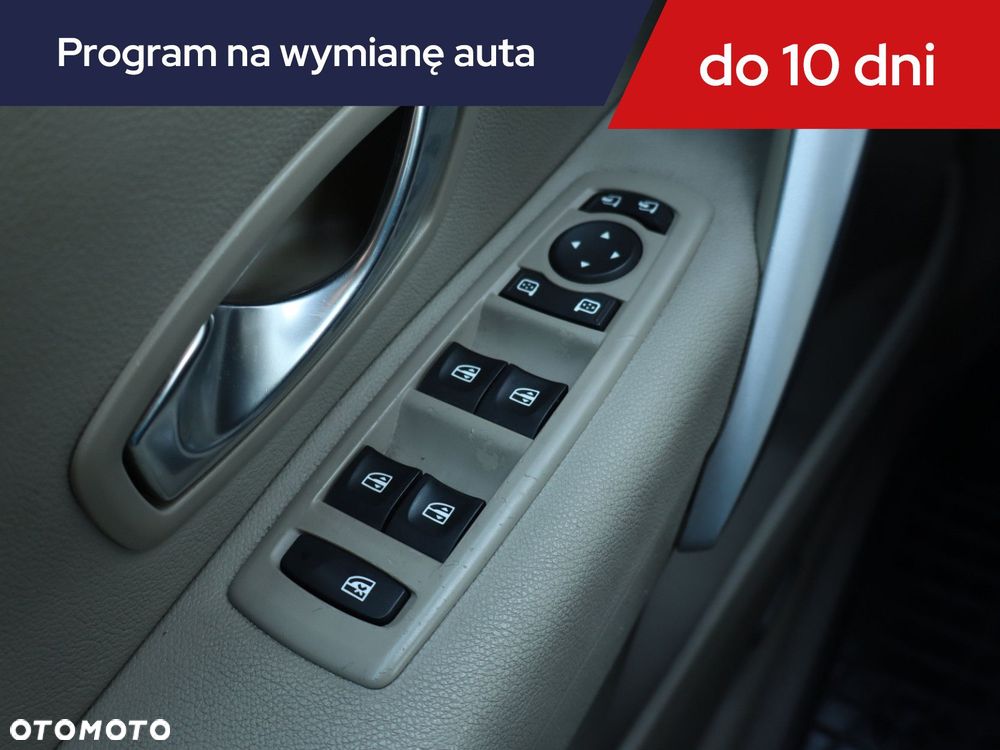 Renault Fluence - 18