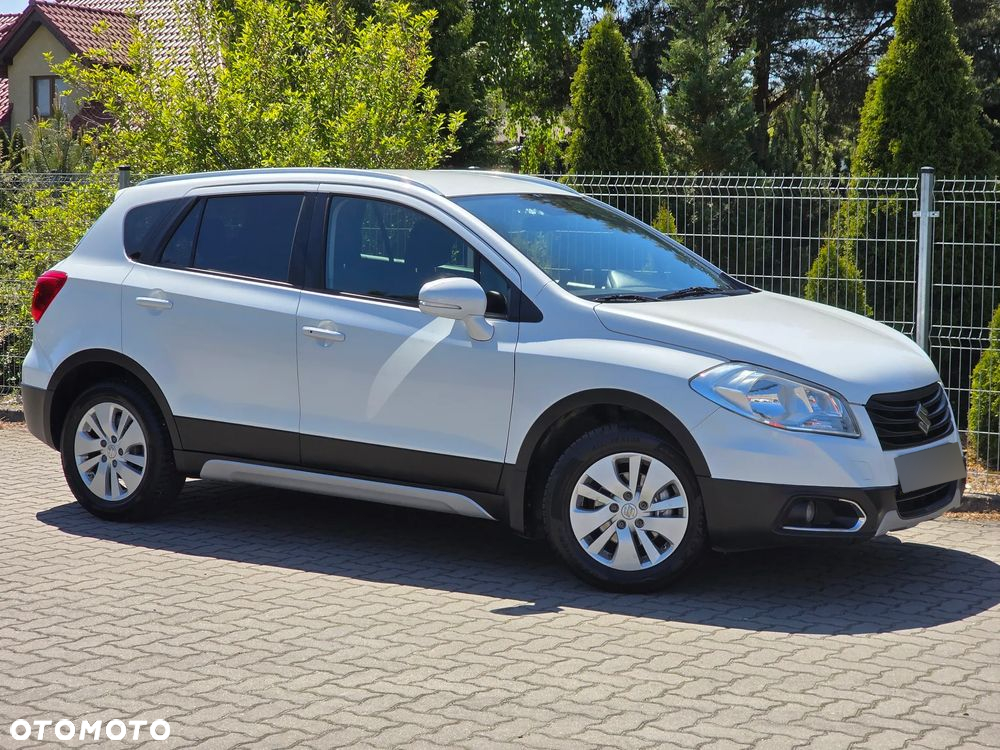 Suzuki SX4 S-Cross 1.6 DDiS Premium - 4