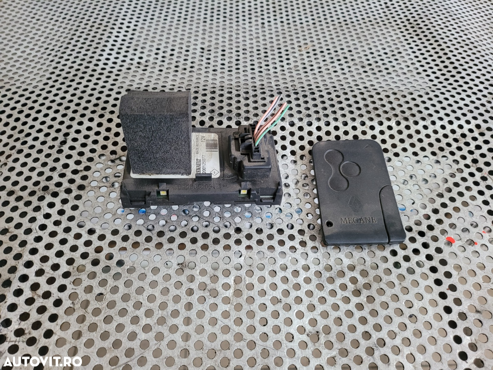 Contact Card Cititor Card Renault Megane 2 Scenic 2 An 2004-2005-2006-2007-2008-2009 Volan Stanga Dezmembrez Renault Megane 2 1.5 Dci Euro 4 - 3