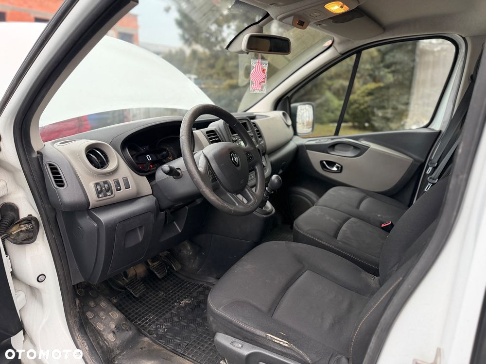 Renault Trafic - 8