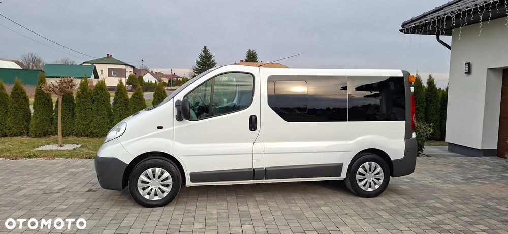 Opel Vivaro - 6