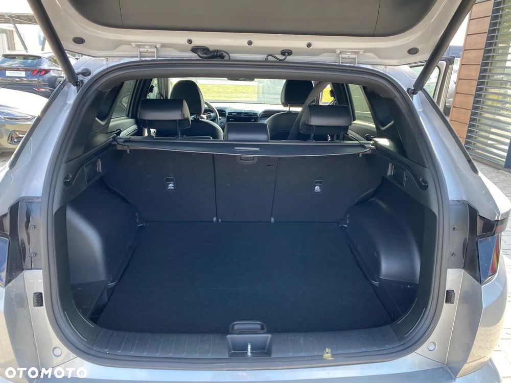 Hyundai Tucson 1.6 T-GDi HEV N Line 2WD - 12