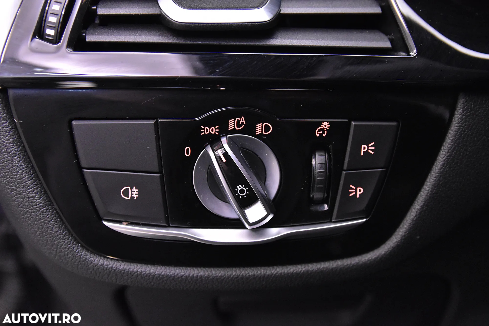 BMW Seria 5 530e xDrive AT PHEV - 15