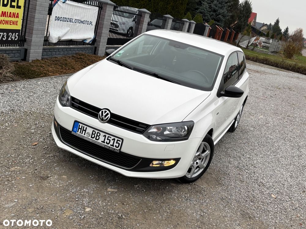 Volkswagen Polo - 1