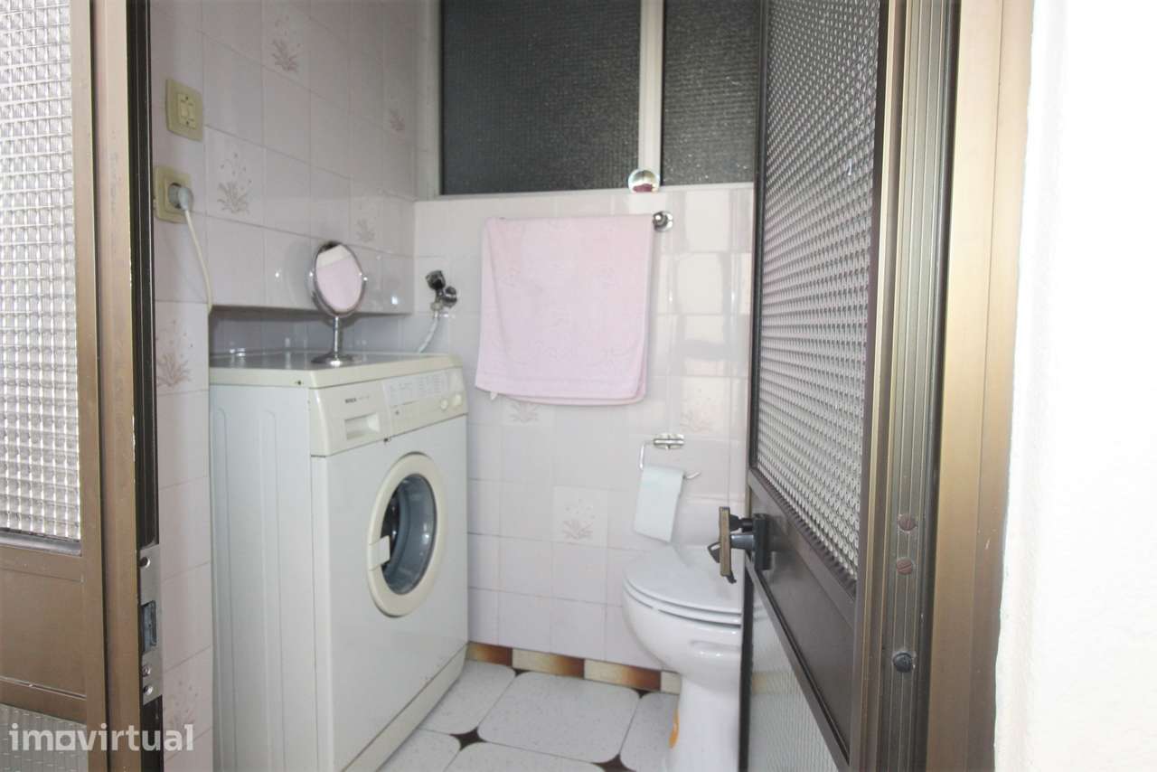Apartamento 2 assoalhadas (T1) mobilado, para arrendar em Sacavém. - Grande imagem: 3/13