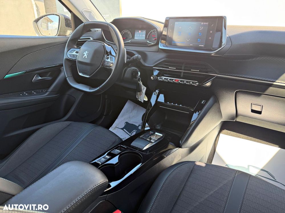Peugeot 2008 1.5 BlueHDI 130 S&S EAT8 Allure - 10