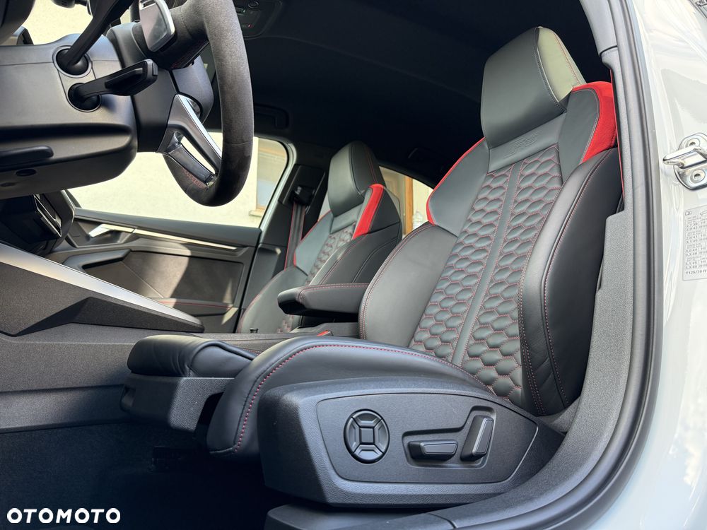 Audi RS3 Limousine TFSI Quattro S tronic - 27