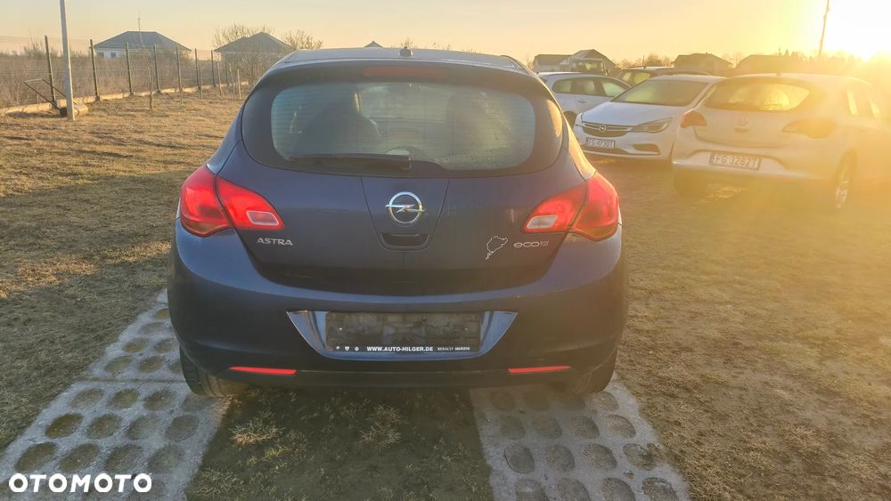 Opel Astra 1.4 EcoFLEX Design Edition - 4