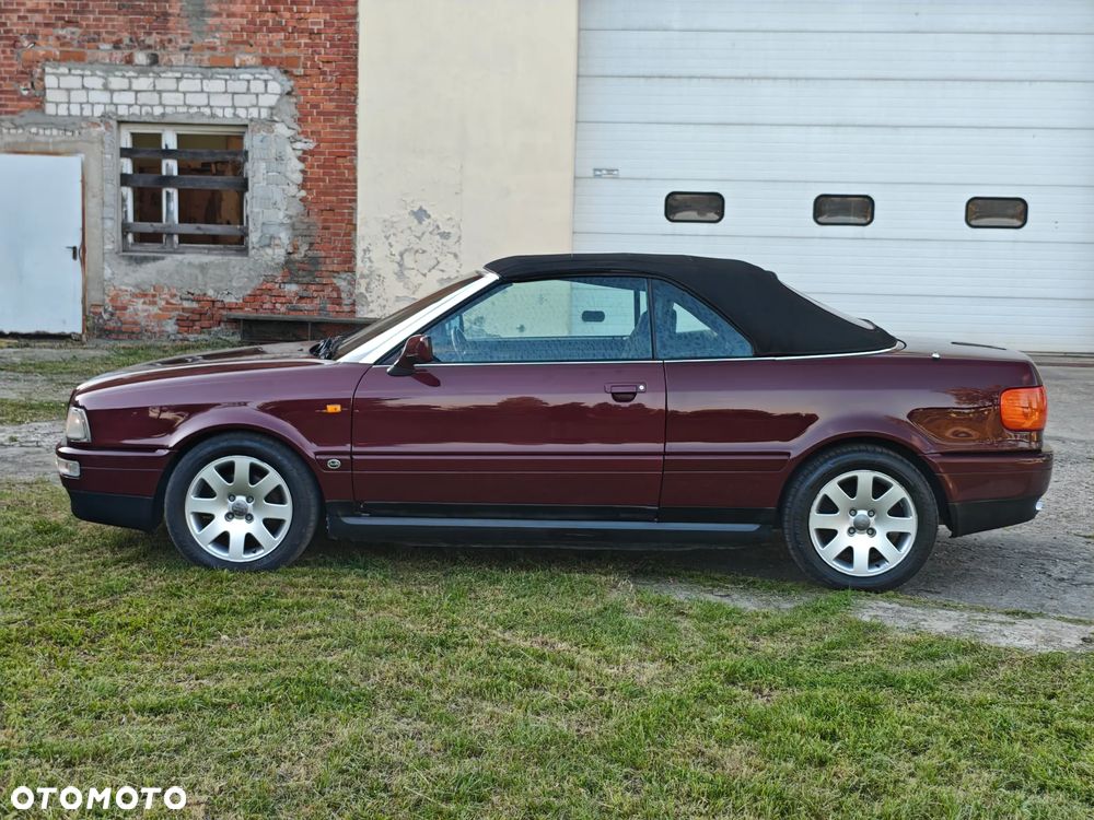 Audi 80 2.3 E - 16