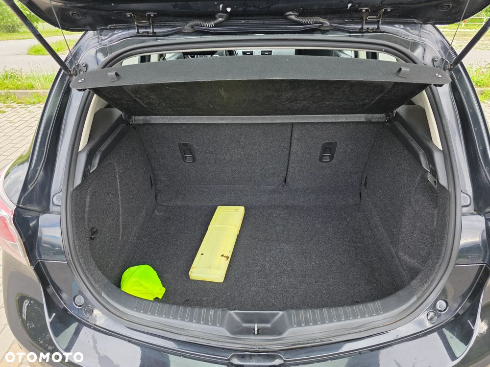 Mazda 3 - 7