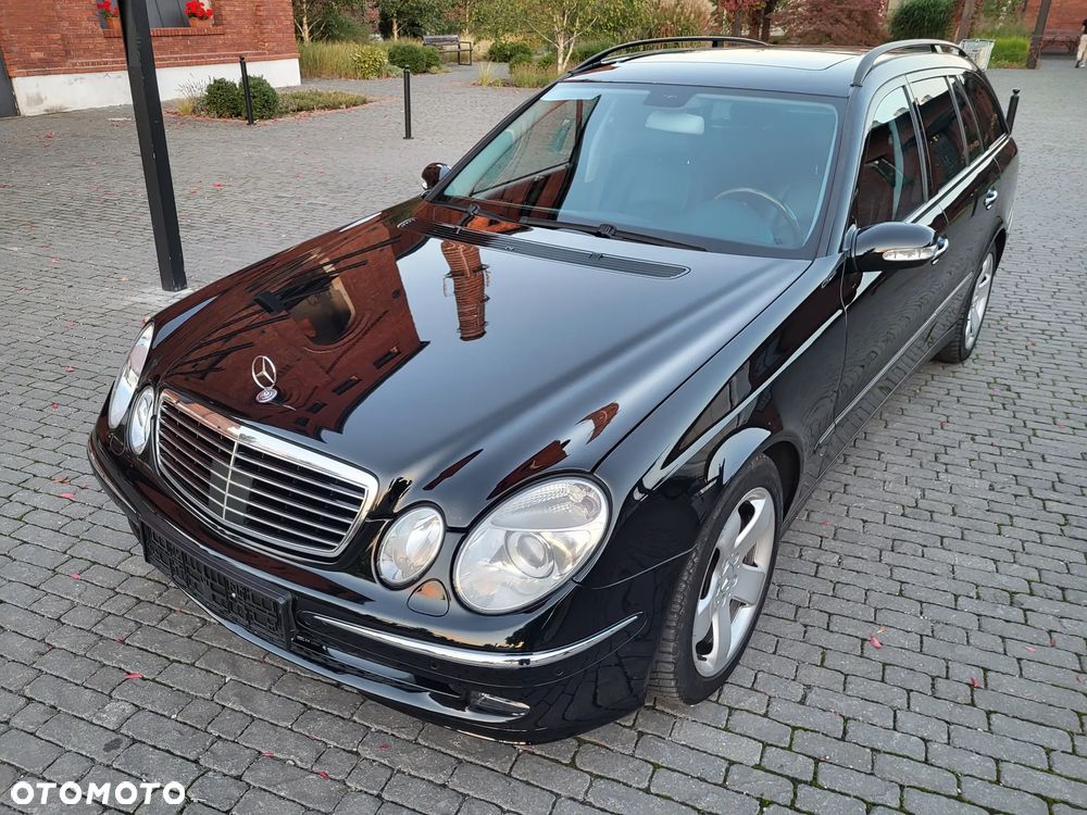 Mercedes-Benz Klasa E 500 T Avantgarde - 15