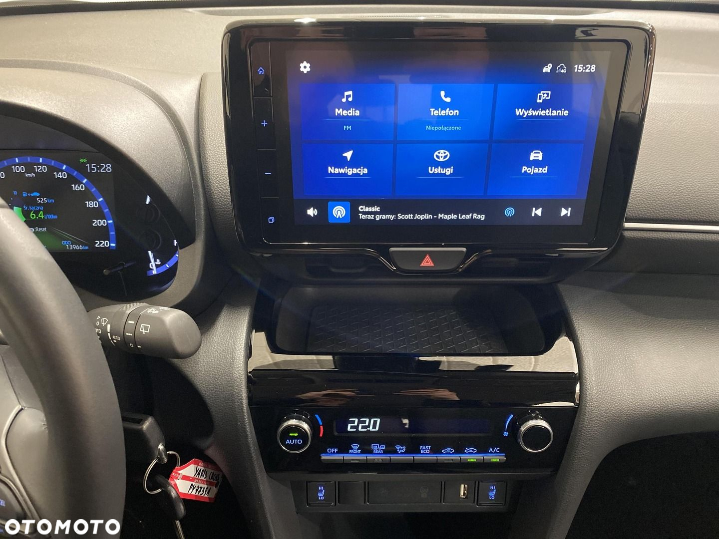 Toyota Yaris Cross - 16